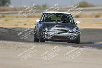 media/Sep-20-2025-Extreme Speed (Sat) [[1fcc23683c]]/Orange (Mid Intermediate)/Session 1 (Sunset)/